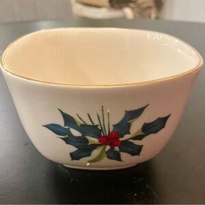 Lenox China Christmas bowl - brand new